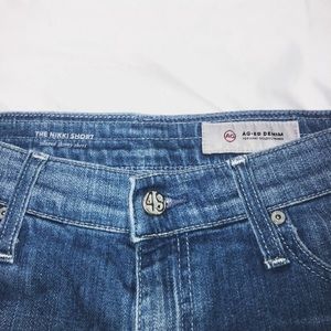 Ag Adriano Goldschmied Shorts - AG Adriano Goldschmied The Nikki Short Size 27R Ag Adriano Goldschmied Shorts - AG Adriano Goldschmied The Nikki Short Size 27R